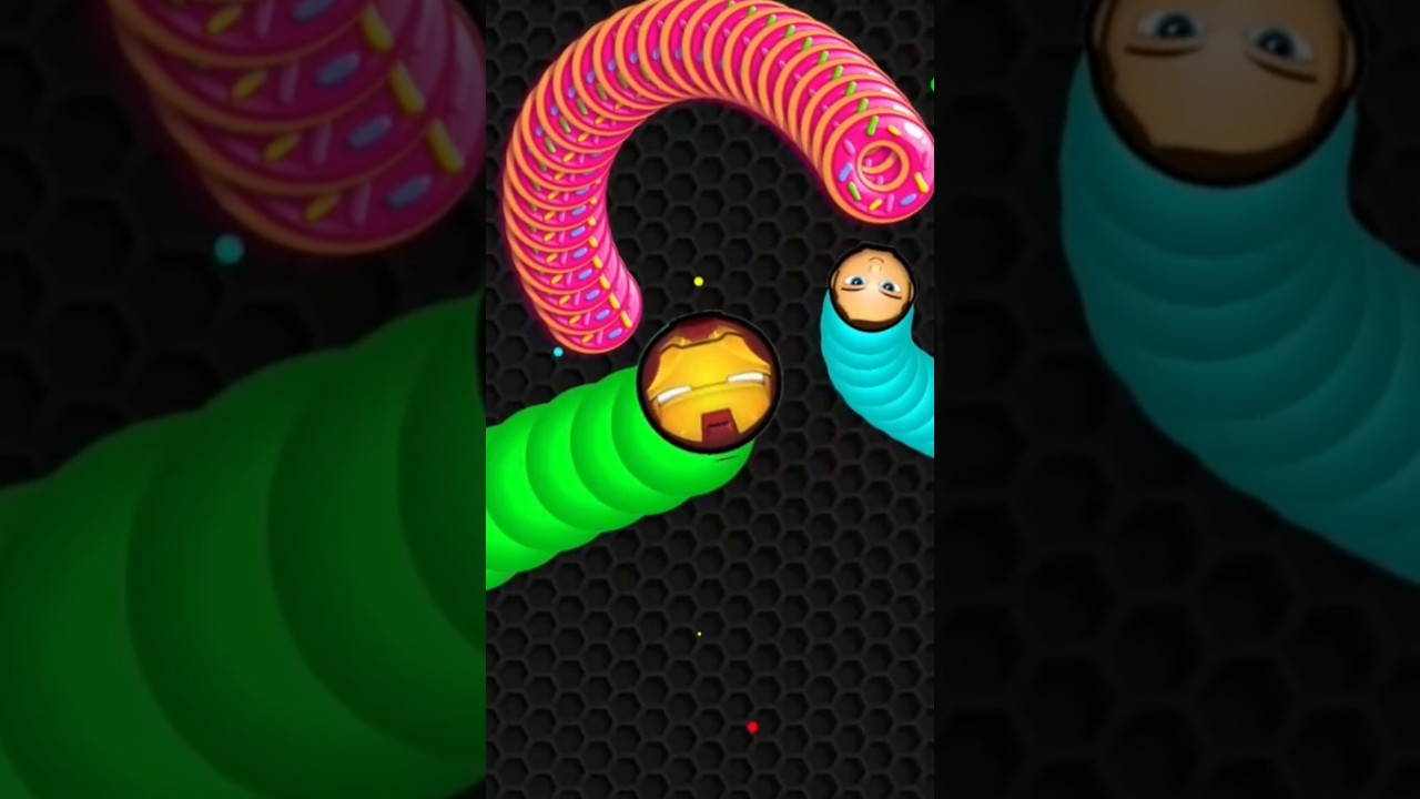 Worm zone io. Crazy Worm. Hero Iron Man