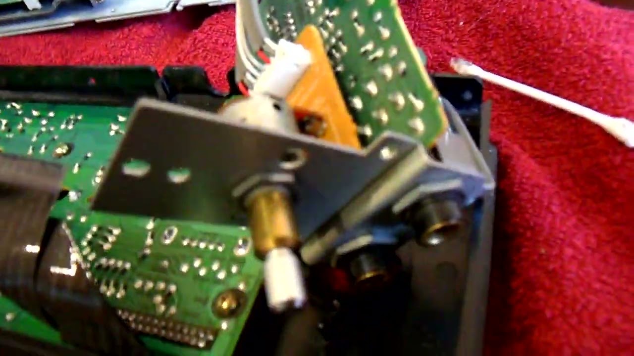 SONY MDS-JA3ES. (kms-210a). Несложный ремонт минидисковой деки.