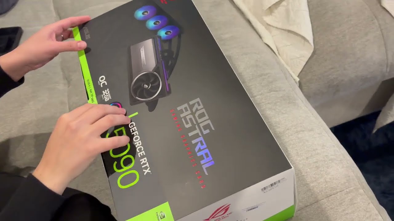 5090 ROG Astral LC Unboxing