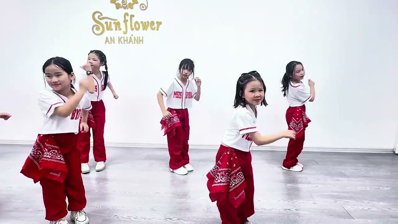 Uptown Funk - Dance Cover