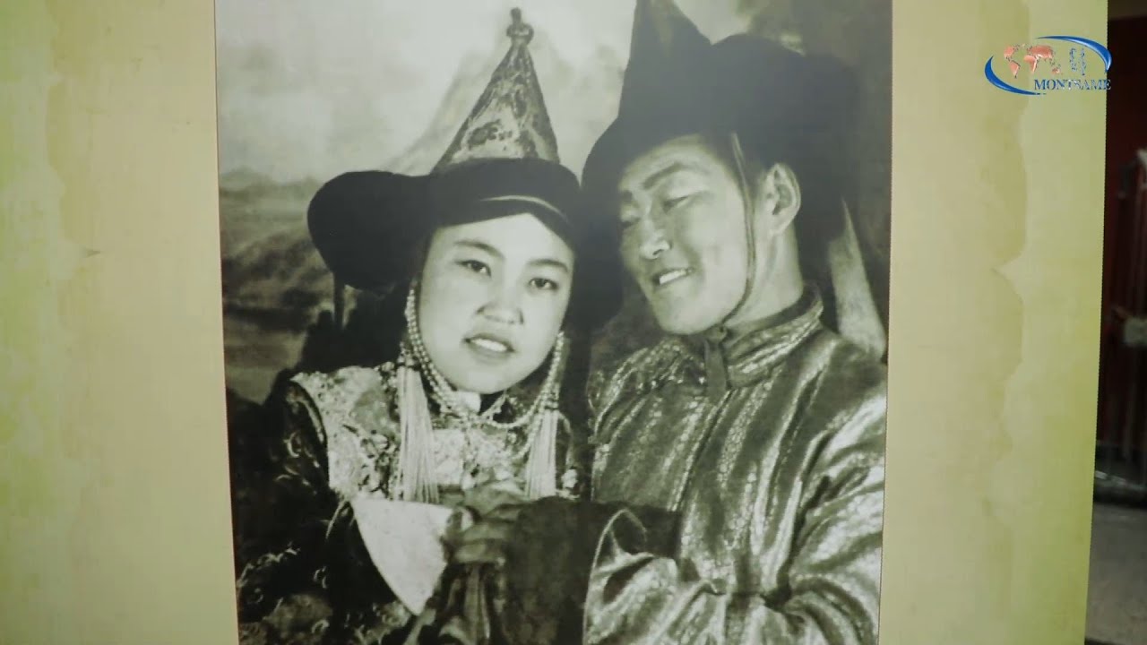 Мөнхийн залуу Ардын жүжигчин Лувсанжамцын Цогзолмаа...