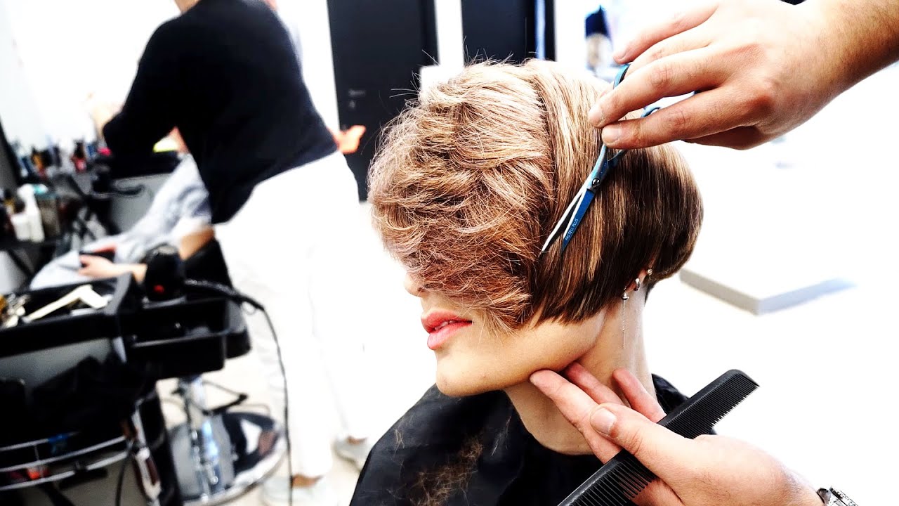 SUPER HAIRCUT - SHORT BLONDE PIXIE WITH SIDE BANGS