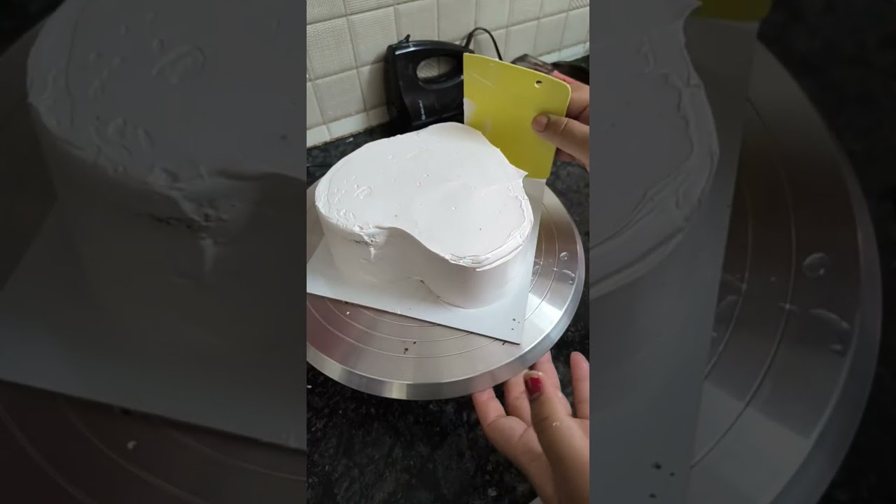 Heart shape cake 💕 #ytstudio #shorts #viral 