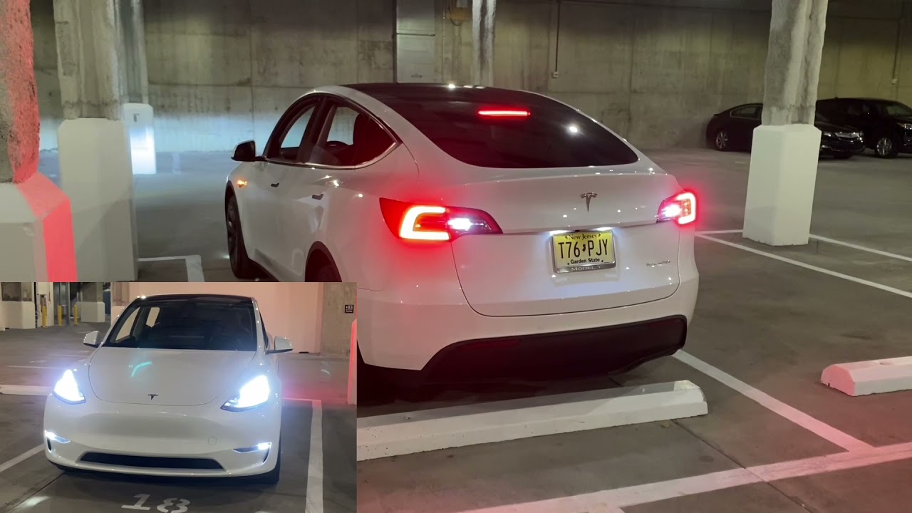 Tesla Model Y Custom Light Show - 2001: A Space Odyssey (