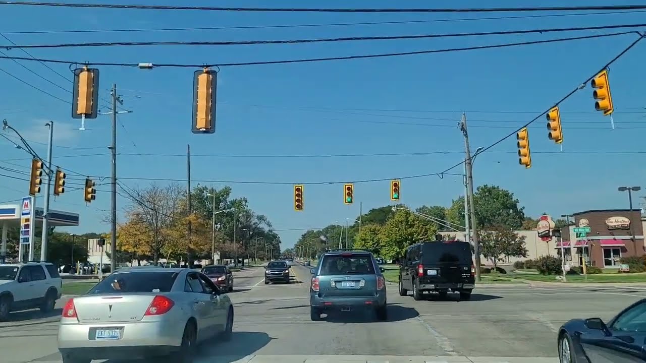 ✅️Driving Detroit - Streets of Detroit Michigan - United States of America 🇺🇸