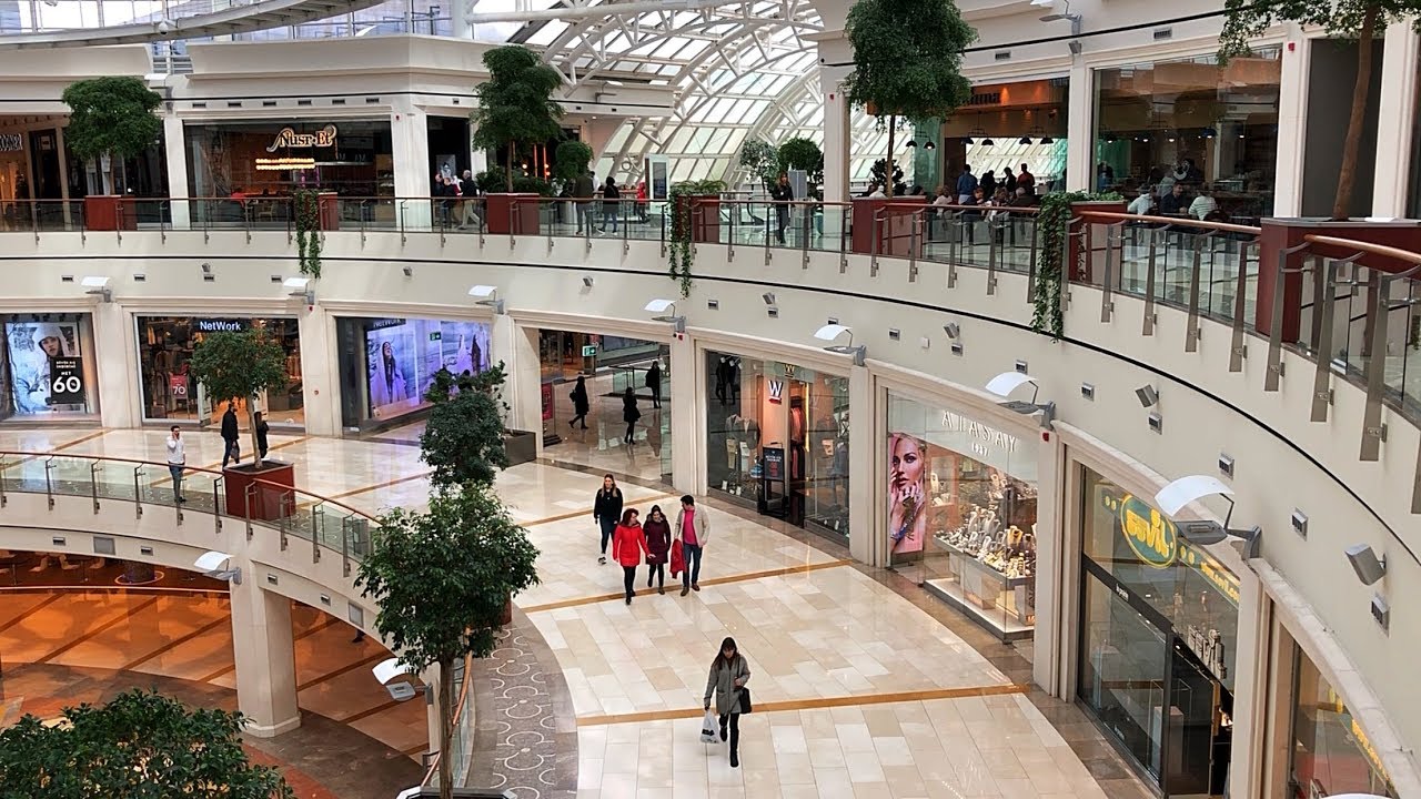 Shopping in Istanbul - İstinye Park Shopping Mall
