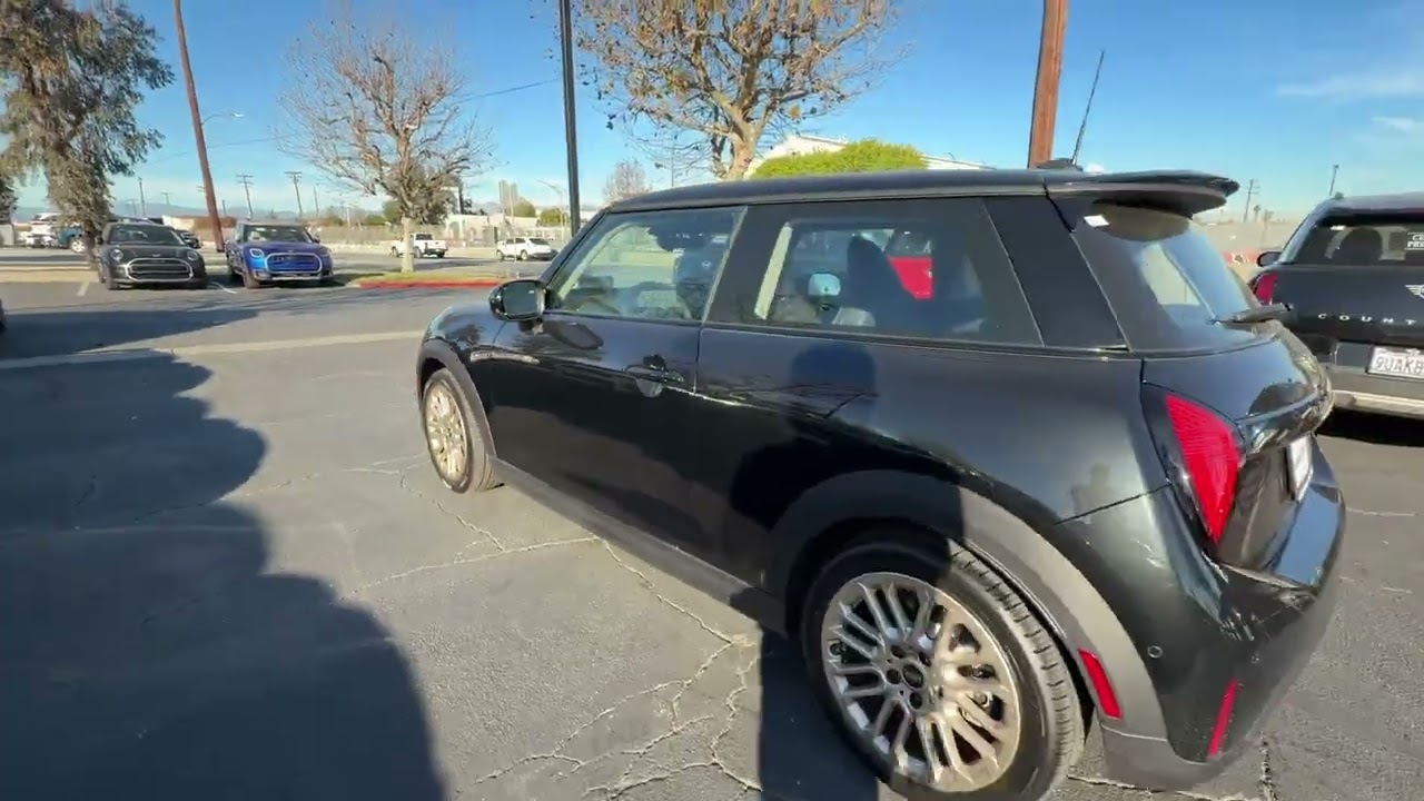 2025 MINI Cooper S Signature Plus CA Los Angeles, Vernon, Westmont, Commerce, Lynwood