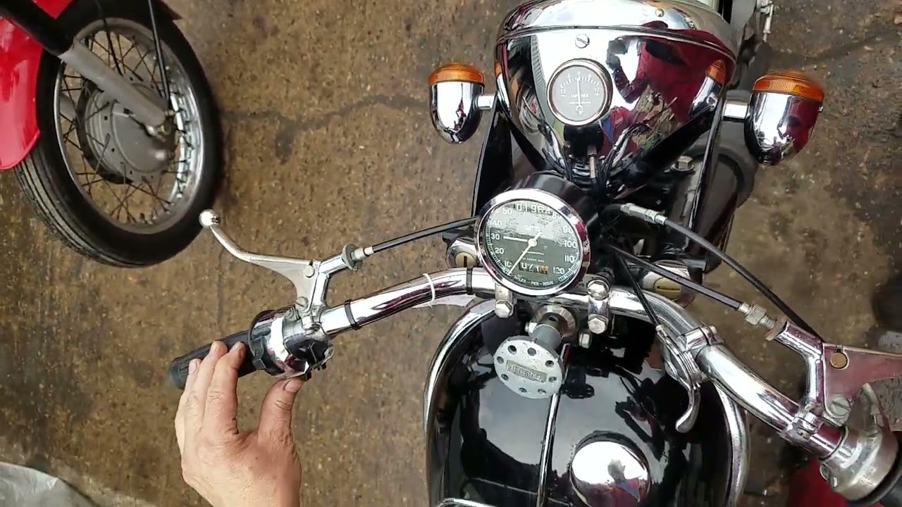 1960 Triumph 5TA 500cc at Andy Tiernans #09224TRI