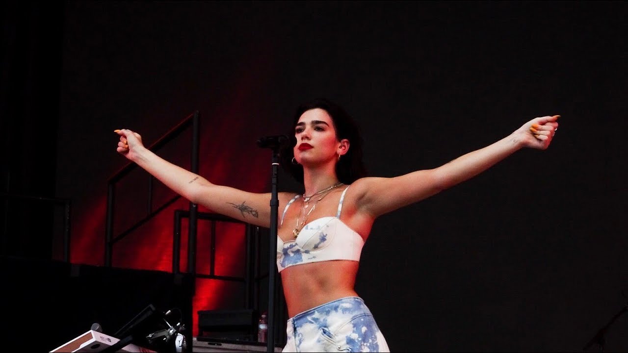 Dua Lipa Performs "Lost in Your Light" at Bonnaroo 2018