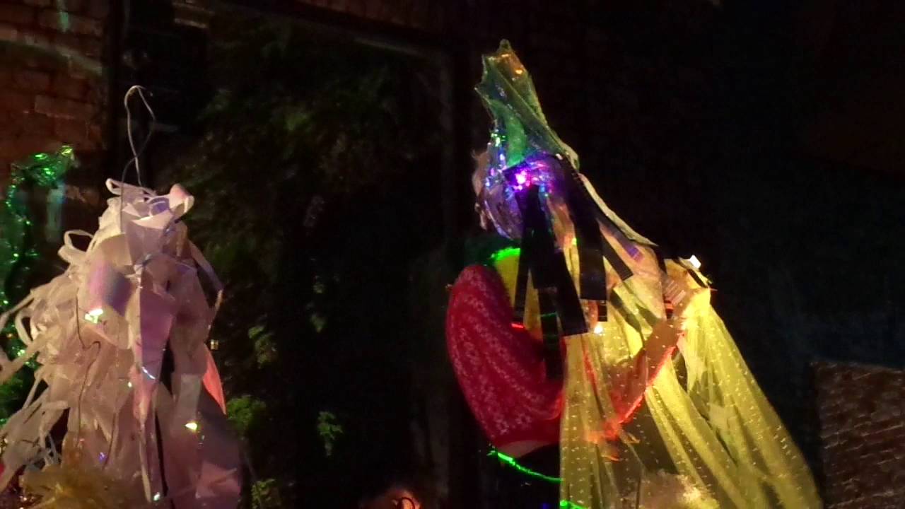 m&atilde;eana @ parque das ru&iacute;nas: romance espacial