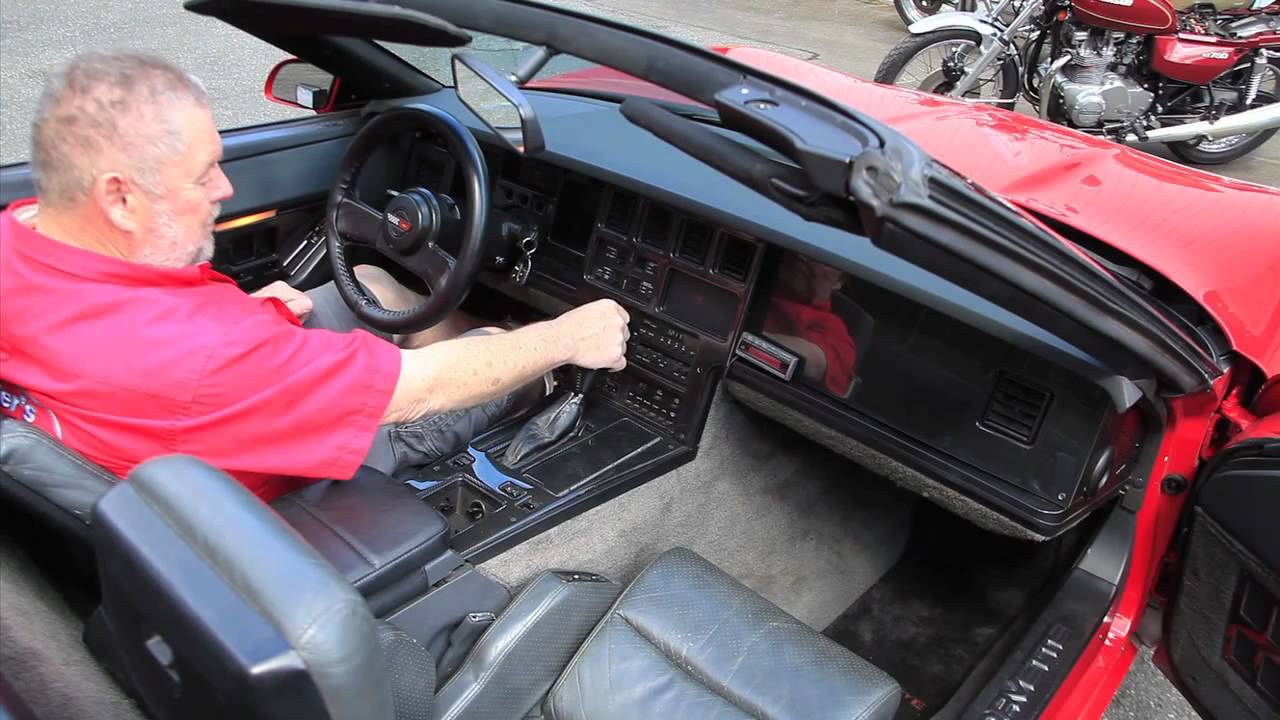 1987 CHEVROLET CORVETTE ROADSTER  