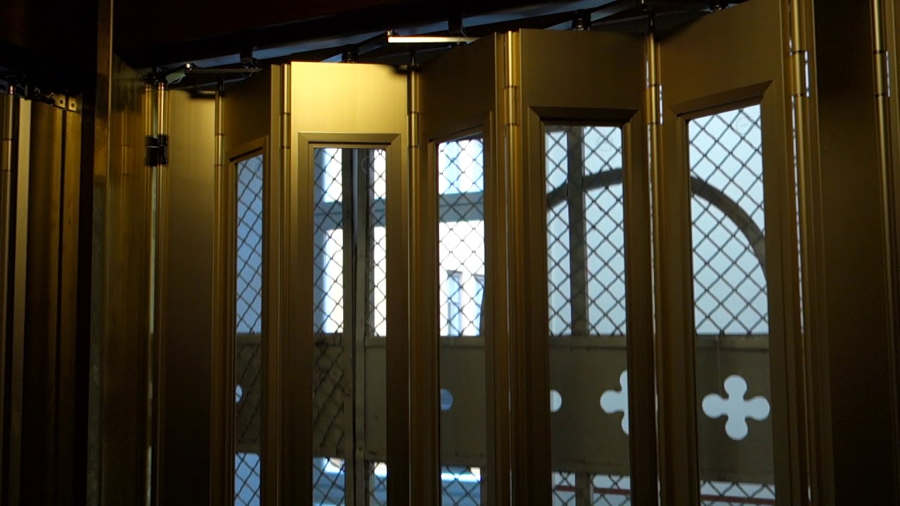 IT'S MODERNIZED!!! Graham Brothers? (mod.) Traction Elevator @ Drottninggatan 65, Stockholm, Sweden.