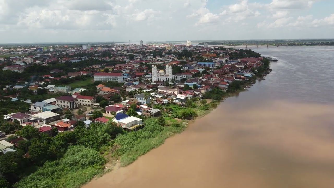 Kampong Cham Flyover - Surao Phum Roka - Cambodia - Day - Drone - 4k