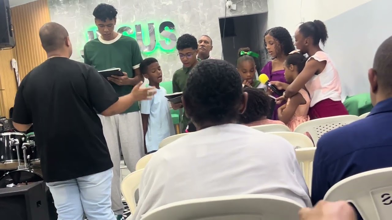 Unidos Pré Adolescentes e Jovem- O Encontro 