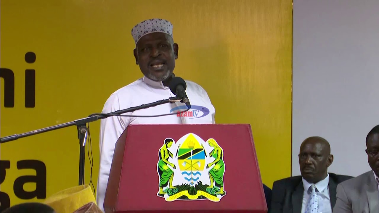 Sheikh Kipozeo ana kwa ana na Rais Magufuli