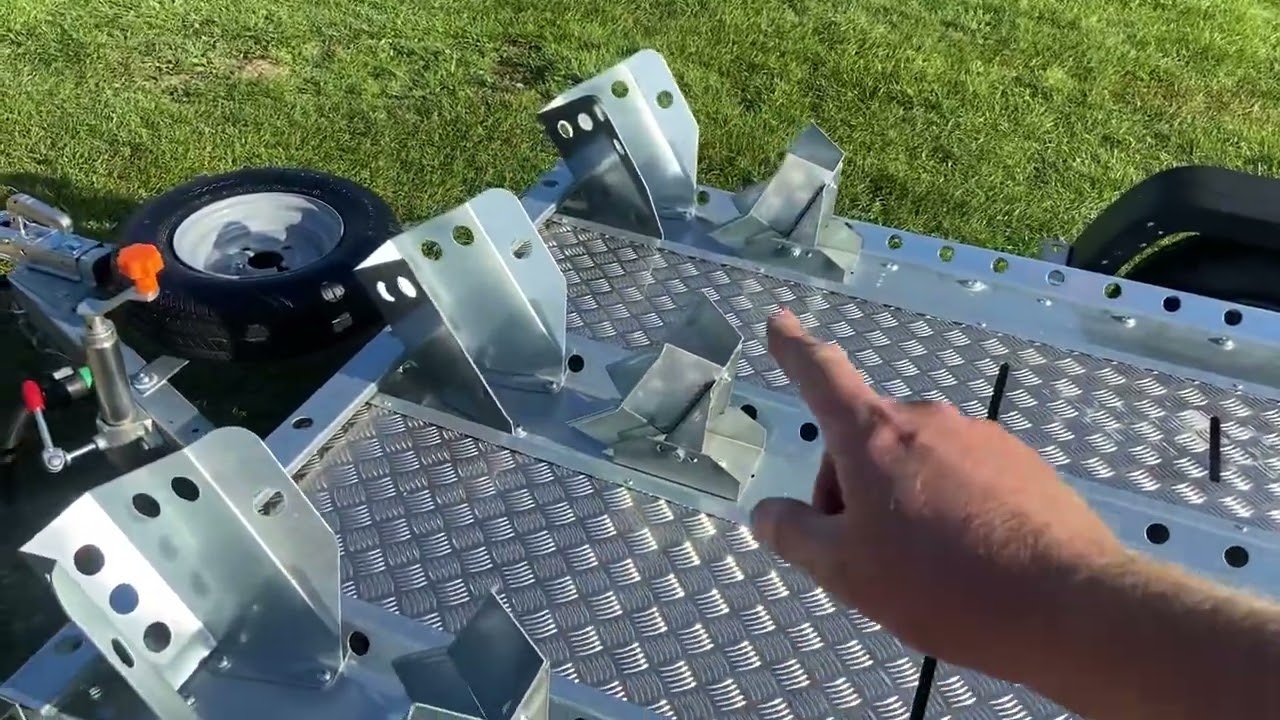 Review of the Woodford MBT Motorbike Trailer