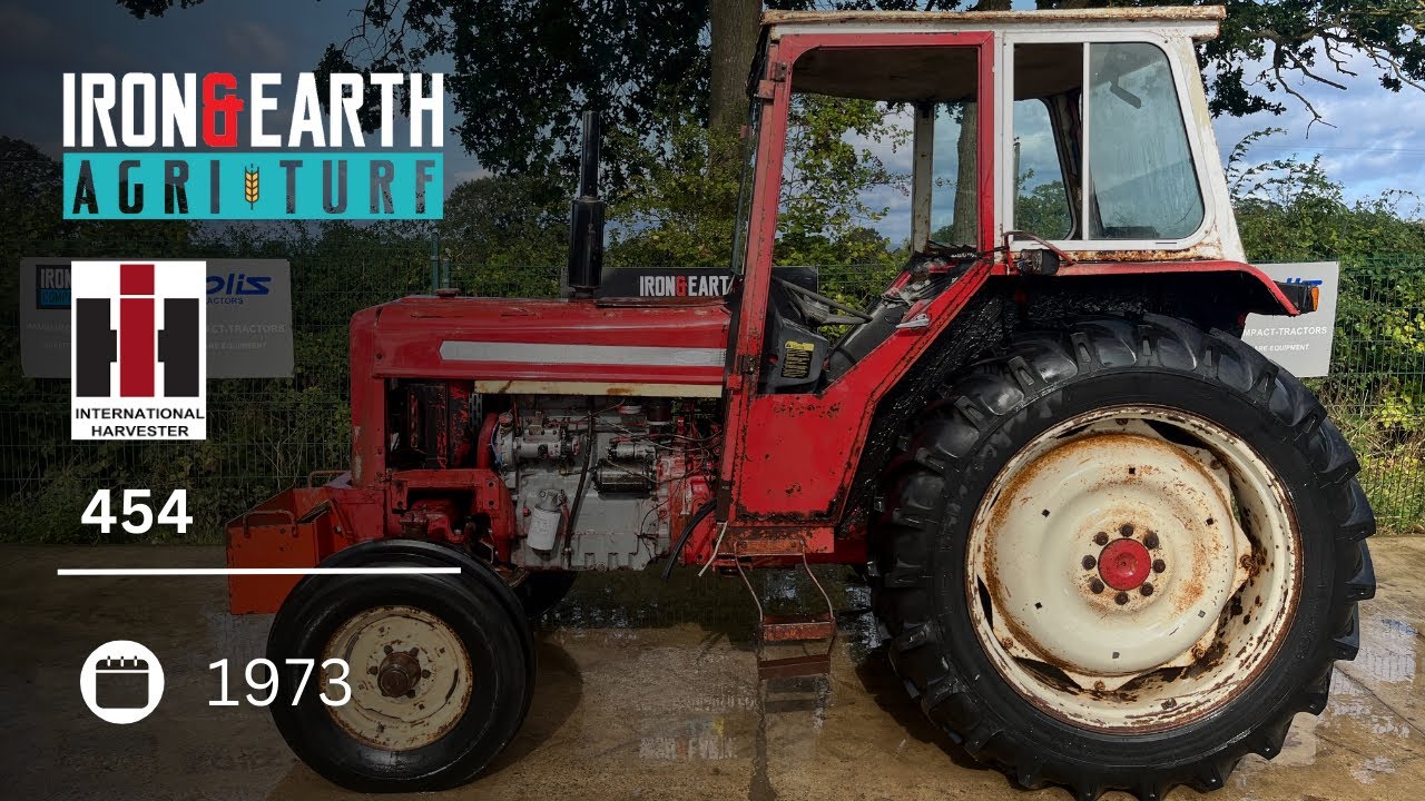 1973 International Harvester 454 Tractor