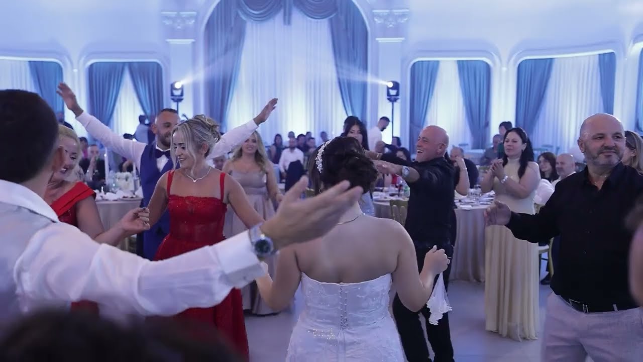 Vallëzim magjik! Ledia dhe Orgesi ndezin atmosferën me damsa popullore