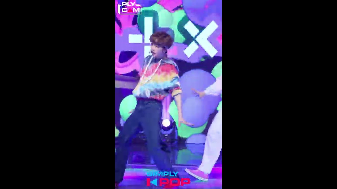 [Simply K-Pop] TXT Beomgyu 'Blue Orangeade' (투모로우바이투게더 범규 직캠) _ Ep.354
