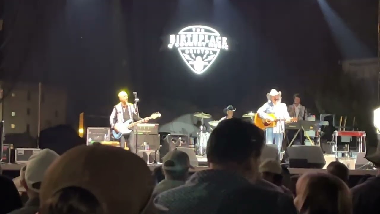 Dwight Yoakam - Turn It On Turn It Up Turn It Loose Live In The Pines Festival 6-1-24