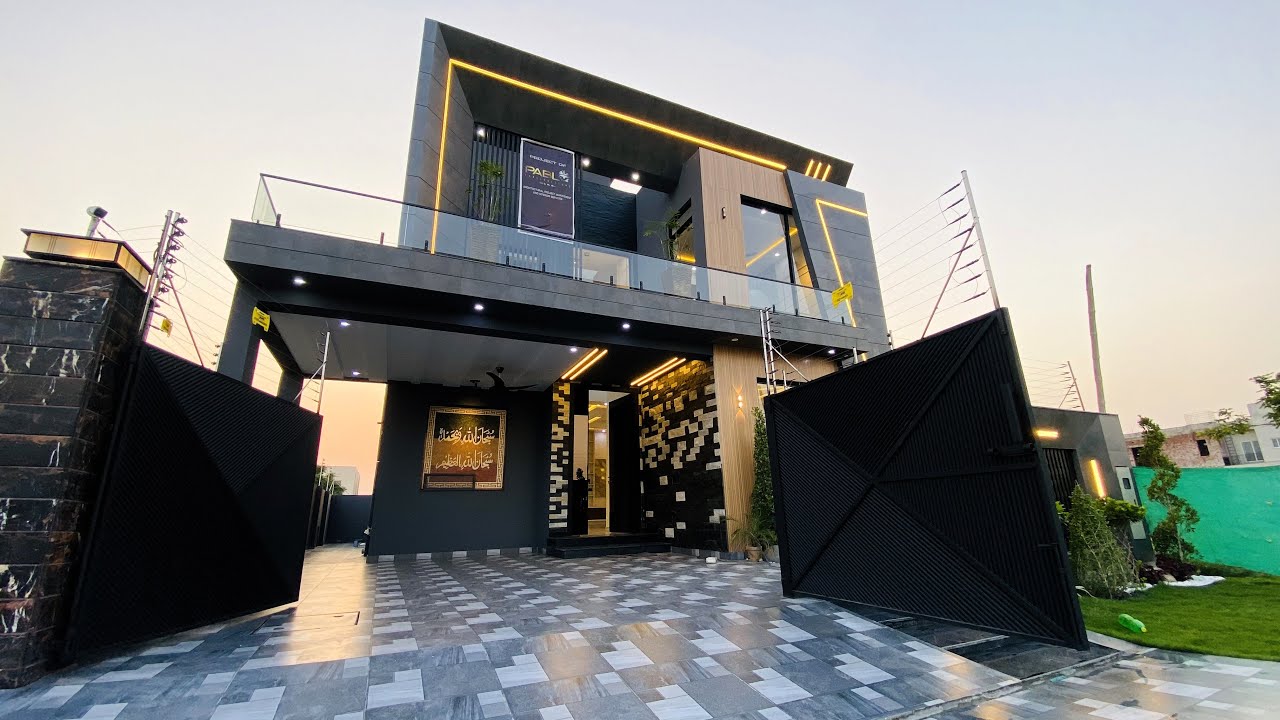 10 Marla Modern | Triple Height Lobby | House For Sale In DHA Phase 7 Lahore.