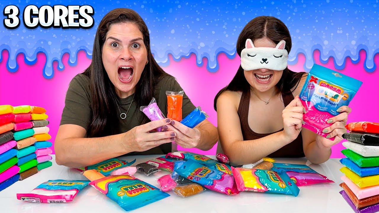 TIVEMOS QUE ESCOLHER 3 CORES DE MASSINHA DE OLHOS VENDADOS! 