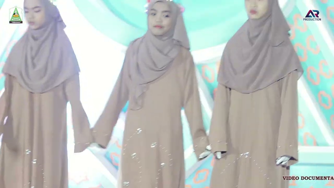 Seni santri putri