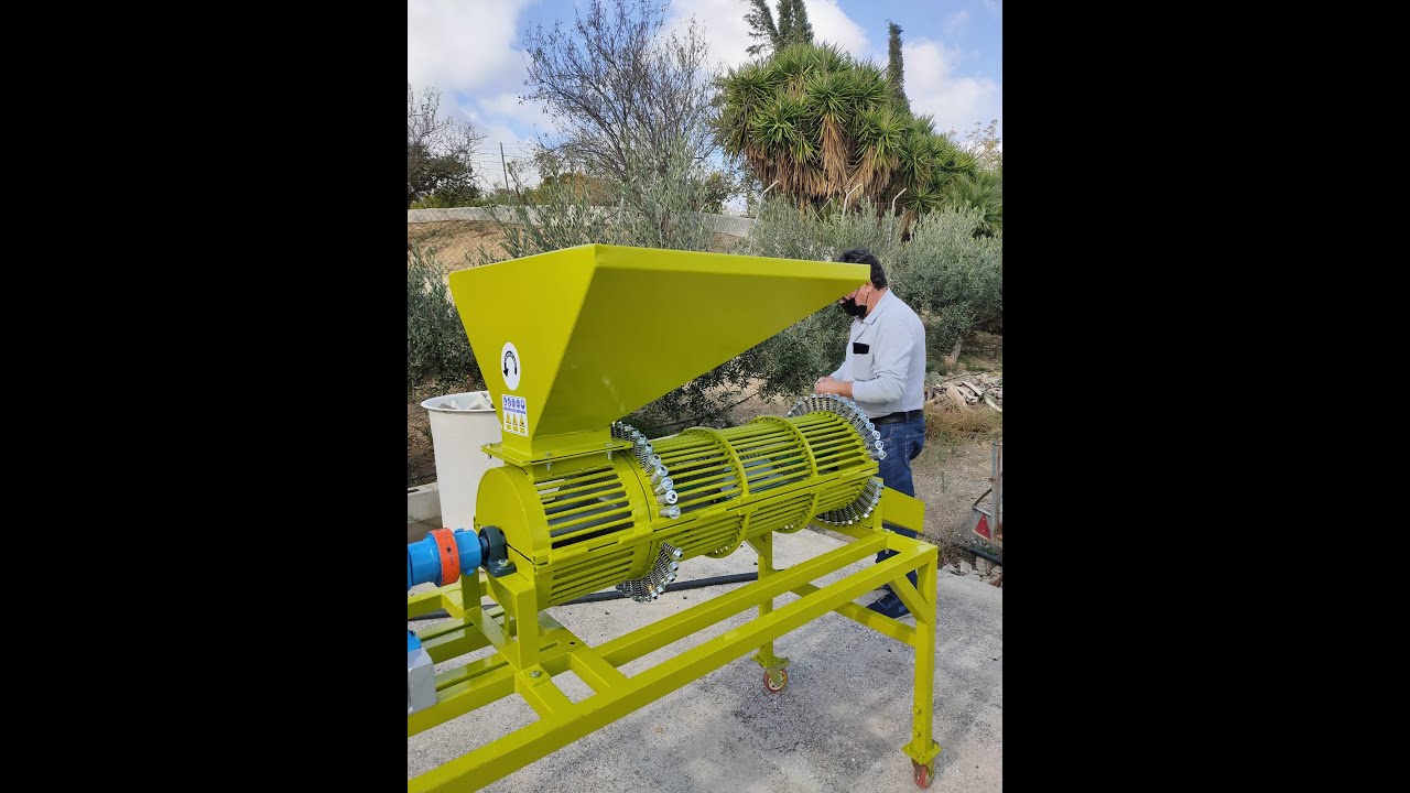 Peladora de nueces preparada para nuez pecam y nuez normal