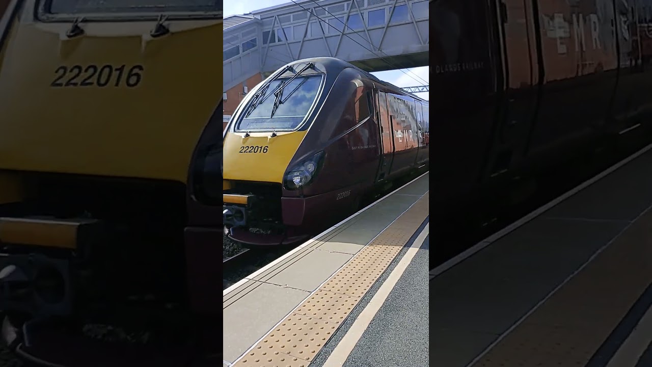 222 arriving at market harborough station