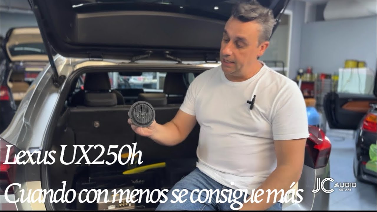 Lexus UX250h Cuando con menos se consigue más