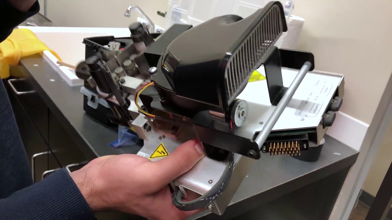 Fortus 450 - Removing and Cleaning the Print Head