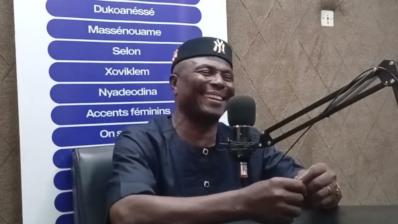 Togbui Raphaël Kossi AGBLEVON II Alias FOUSSENI est l'invité de Dukuanéssé ce 05 novembre 2025 
