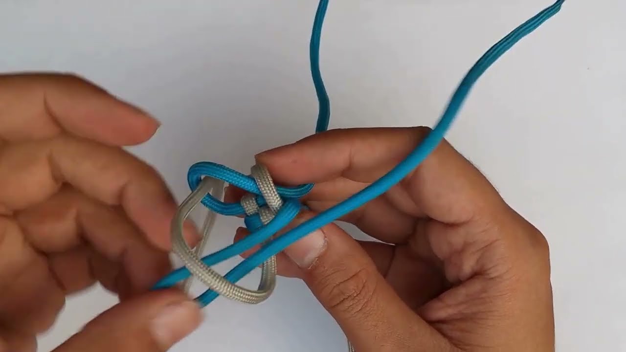From Cord to Art - Cross Pattern Paracord Keychain