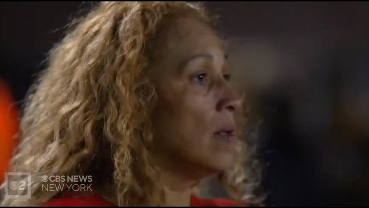 HPS Highlights: CBS SnapShot NY-Season of Gratitude: Bruny Munoz