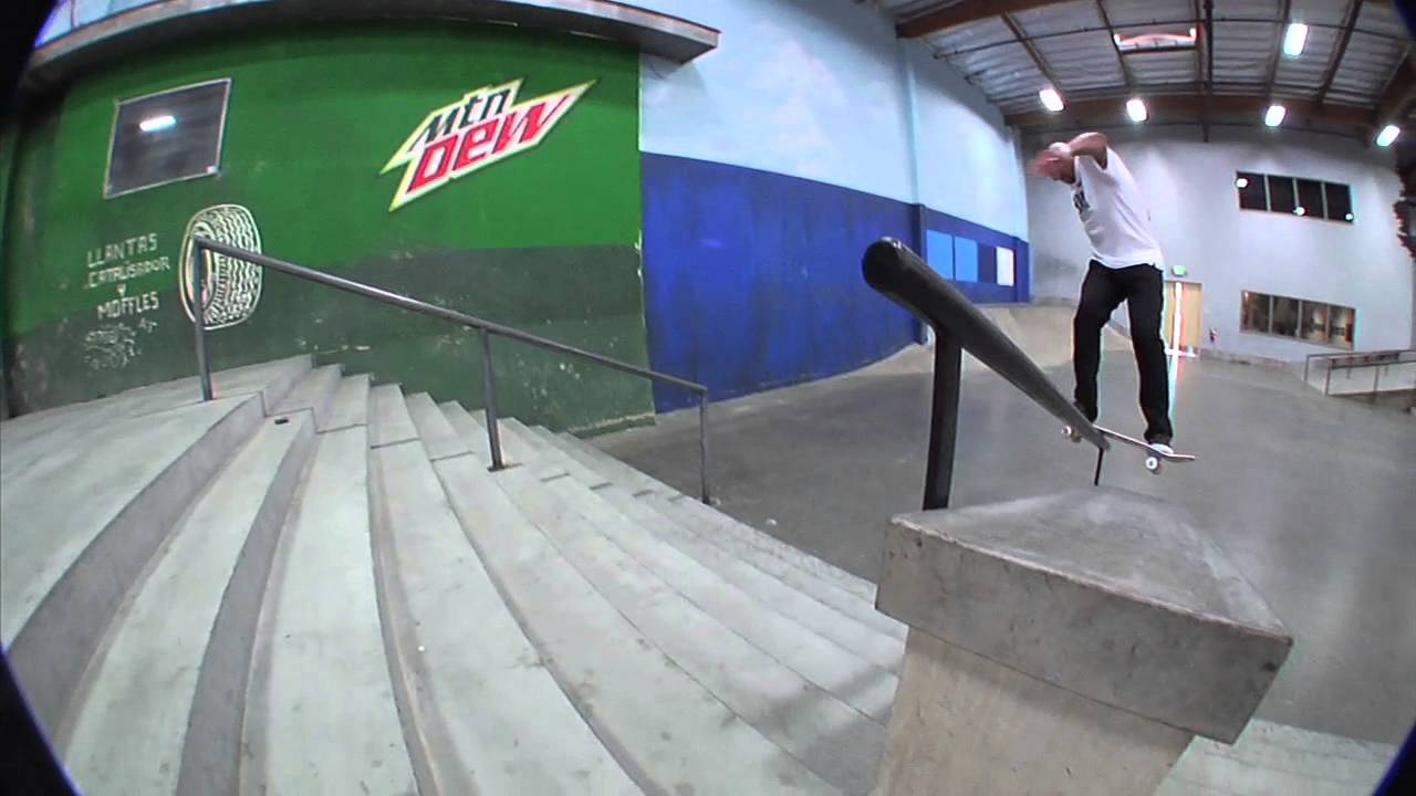 Cameo Wilson - Mini Bangin!