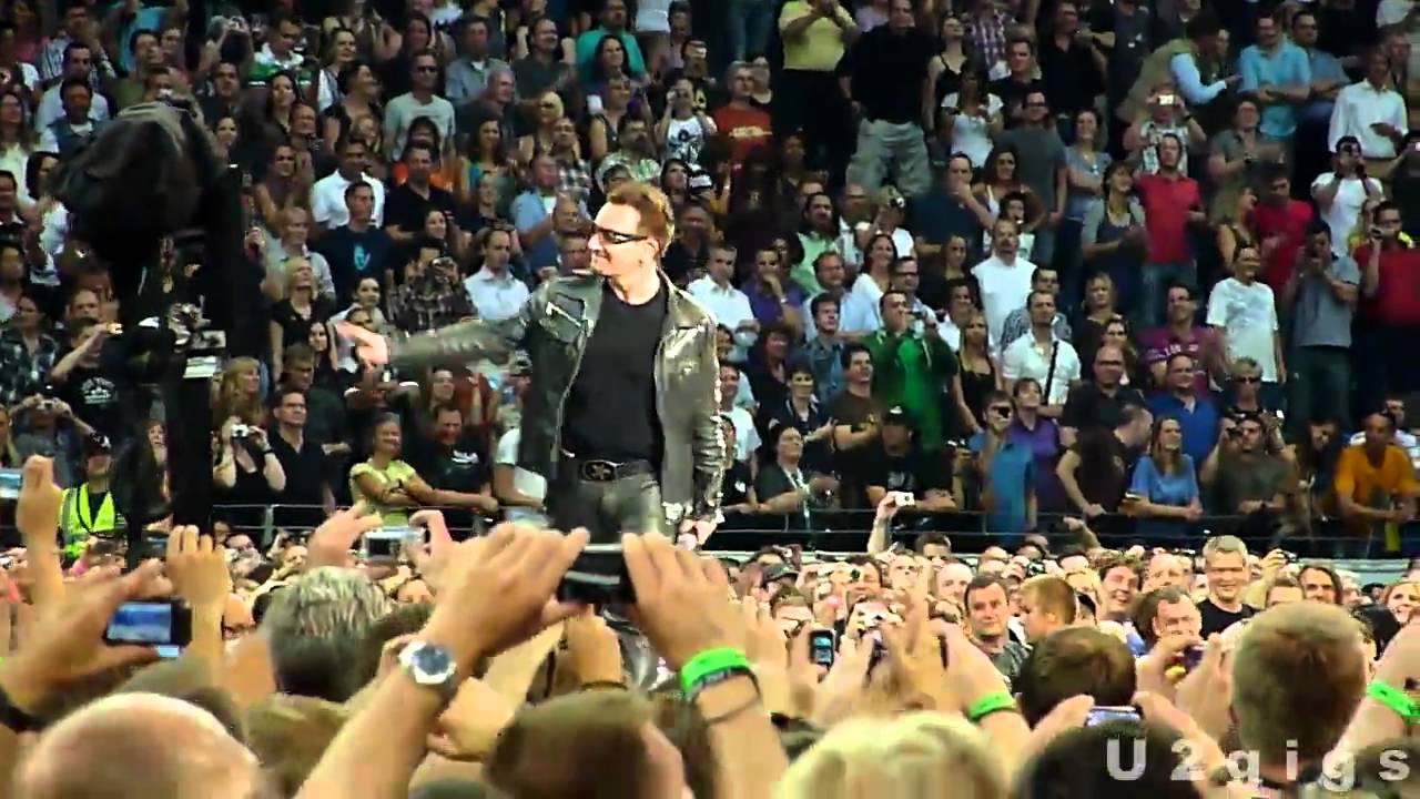 U2 Frankfurt 2010-08-10 Return Of The Stingray Guitar - u2gigs.com