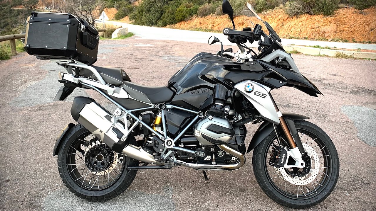 JE NE POURRAIS PAS ÊTRE PLUS HEUREUX! BMW R1200GS First Ride