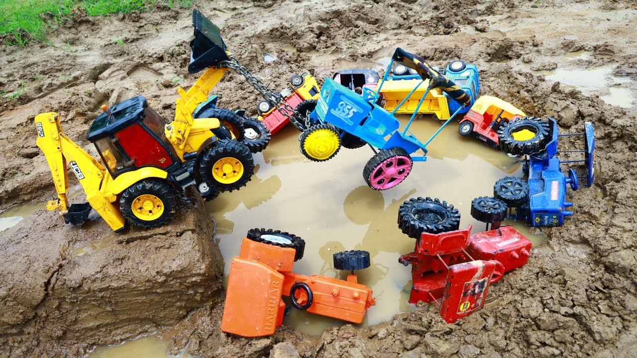 Accident Dumper jcb Mahindra Swaraj Sonalika HMT Ford Tractor Auto Rickshaw Pulling Out JCB ? CS Toy
