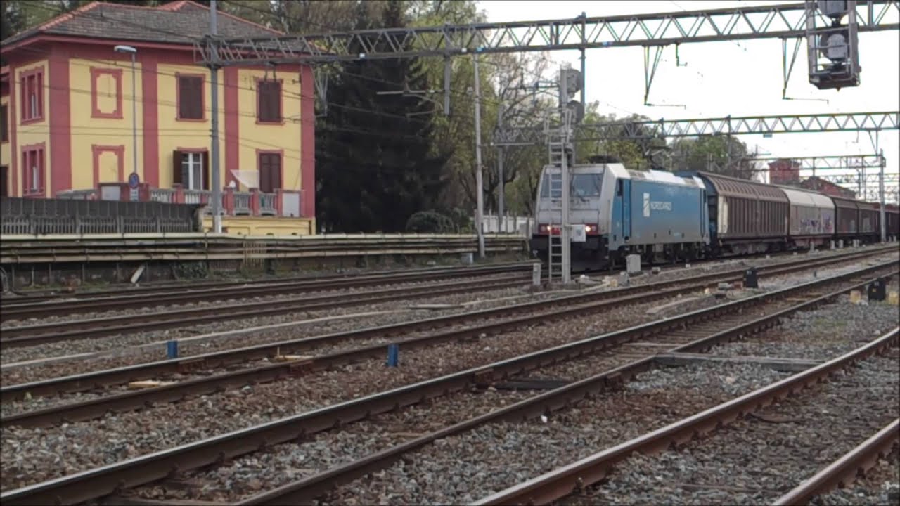 Treni primaverili a Vercelli 2/2 (2014)