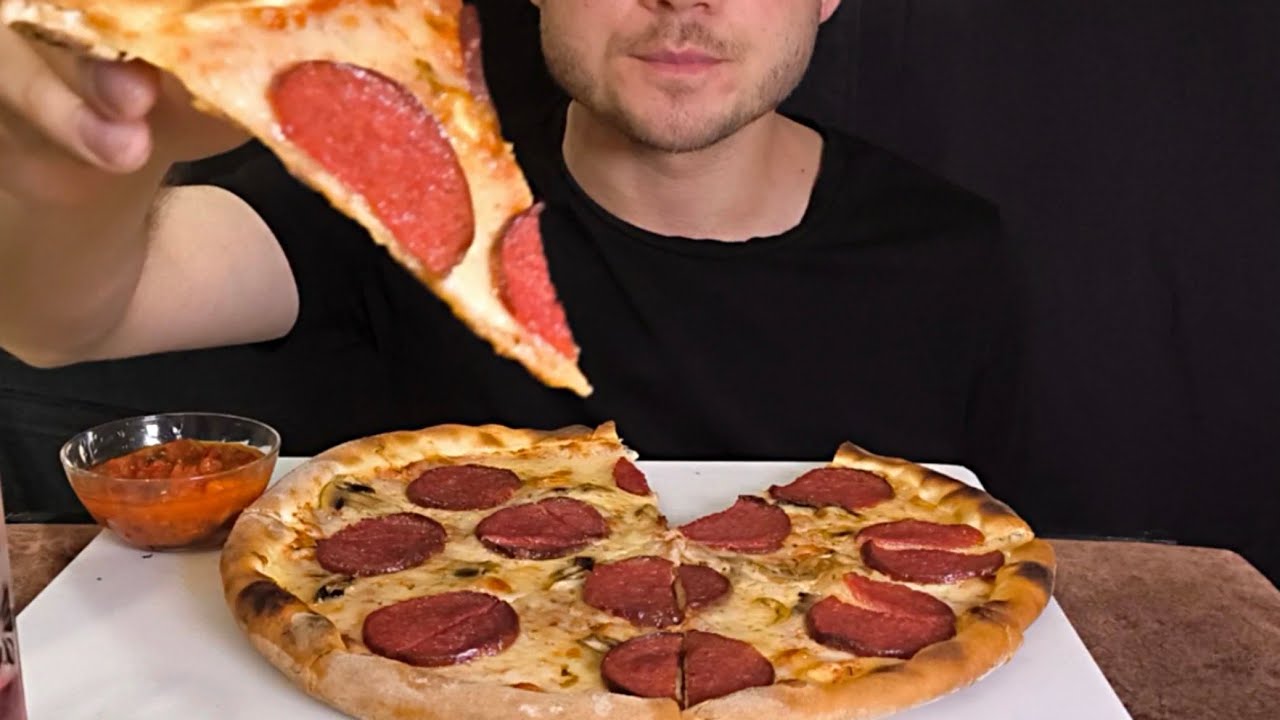 ASMR Pepperoni Pizza  |  Eating | No Talking