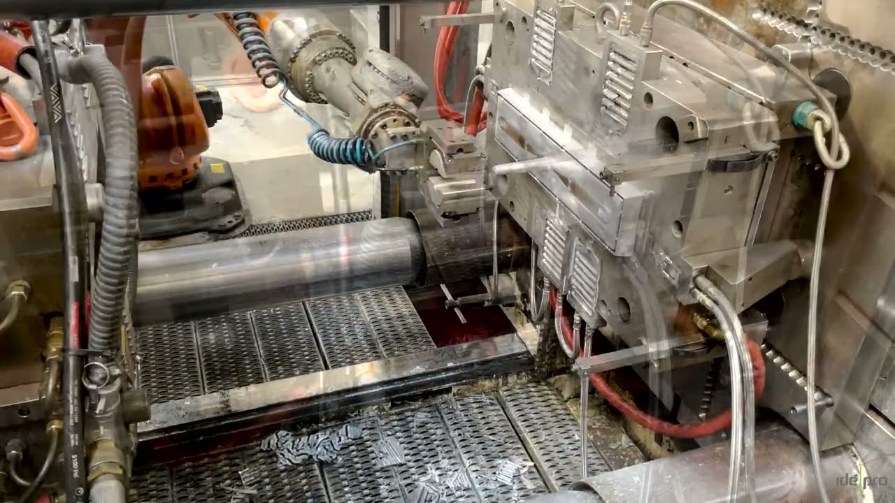 High-pressure die casting in a 3-plated tool