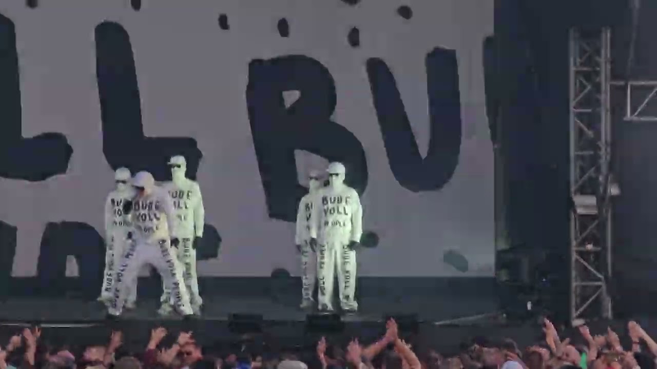 Deichkind- Bude voll people live Dortmund 2023 #rap