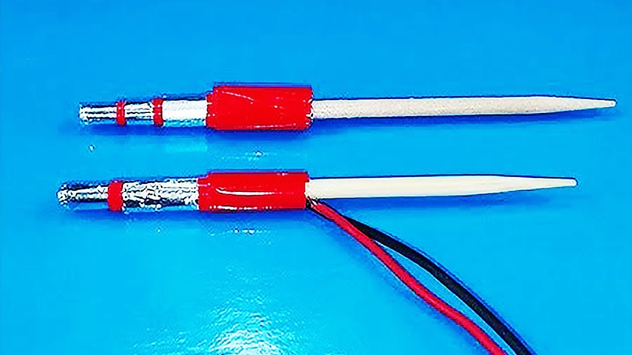 How to Make Headphone Jack With Aluminum Foil and Tape