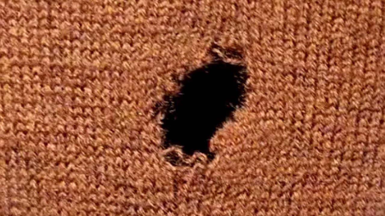 How to repair 9 broken threads of a sweater without a traces(Starting Needles to Hide Thread Ends)