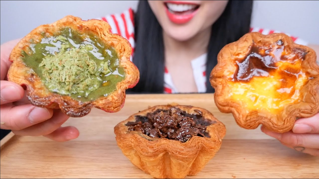CROISSANT CUSTARD EGG TART (ASMR EATING SOUNDS) NO TALKING | SAS-ASMR