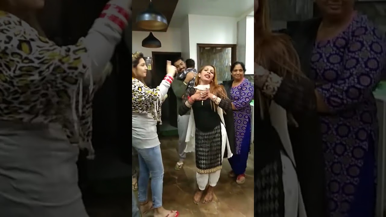 Yaar Badal Na Jana Mosam Ki Tarah || Kinnar Dance Video || Kinnar Muskan Jaan || Beautiful Kinnar