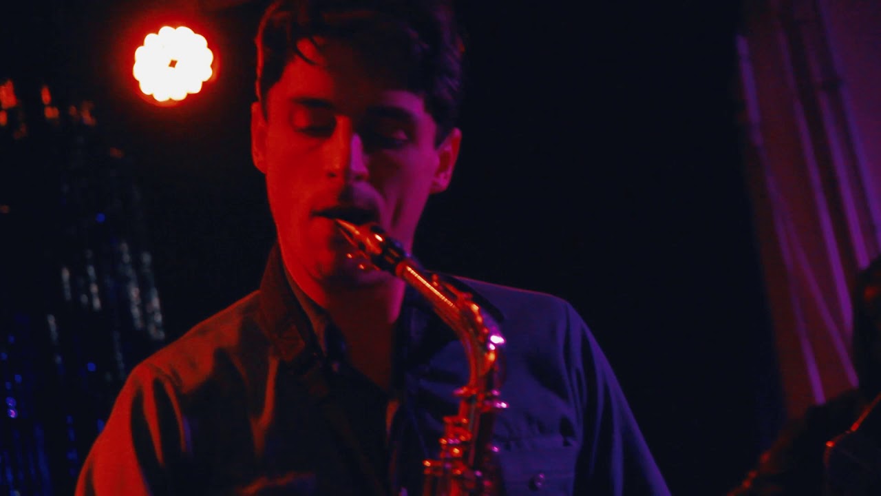 Military Genius live at Colorificio Kroen