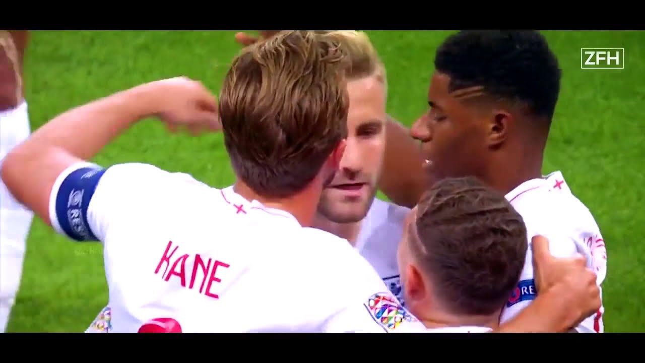 Luke Shaw 2018 19 &bull; &bull; Best Skills & Goals HD