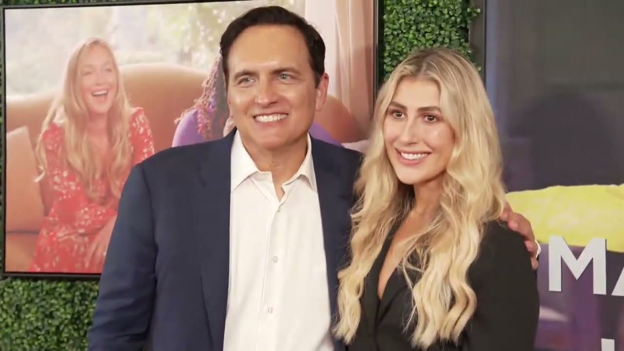 Red Carpet Footage from A Marriage Made in Heaven movie premiere!