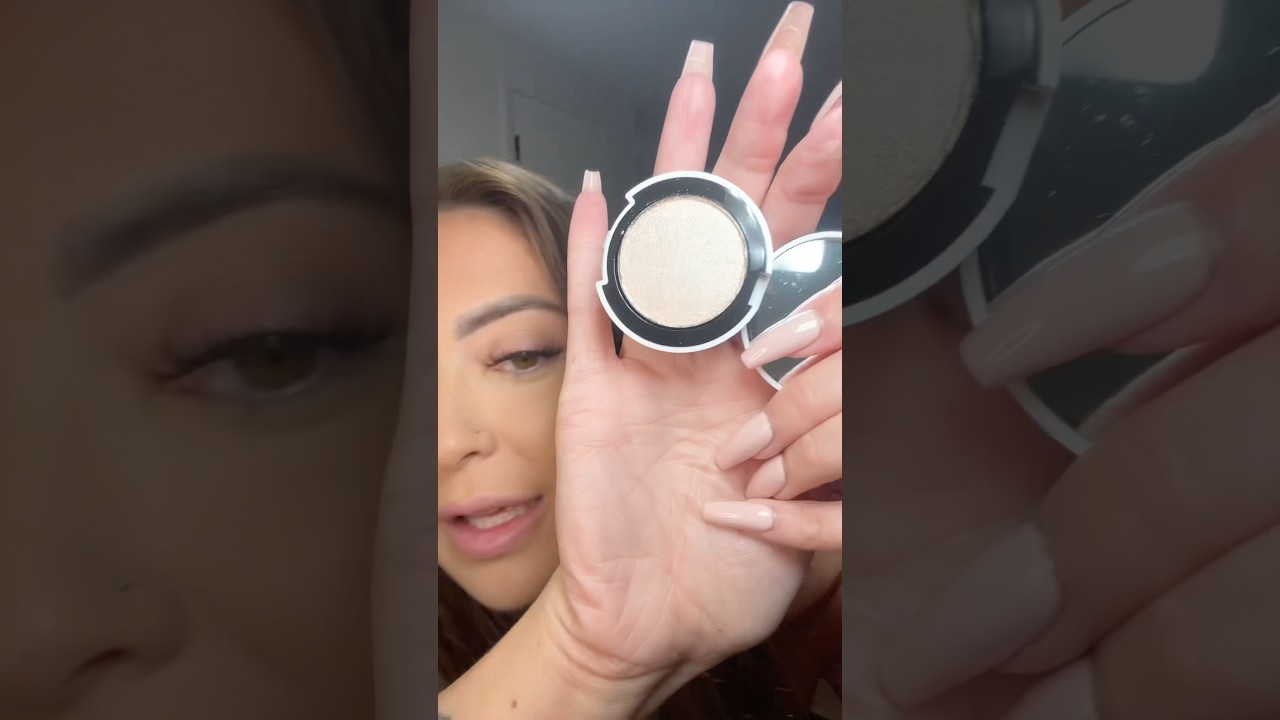 Testing Free Beauty Samples: NARS Light Reflecting Luminizing Powder Highlighter 💫